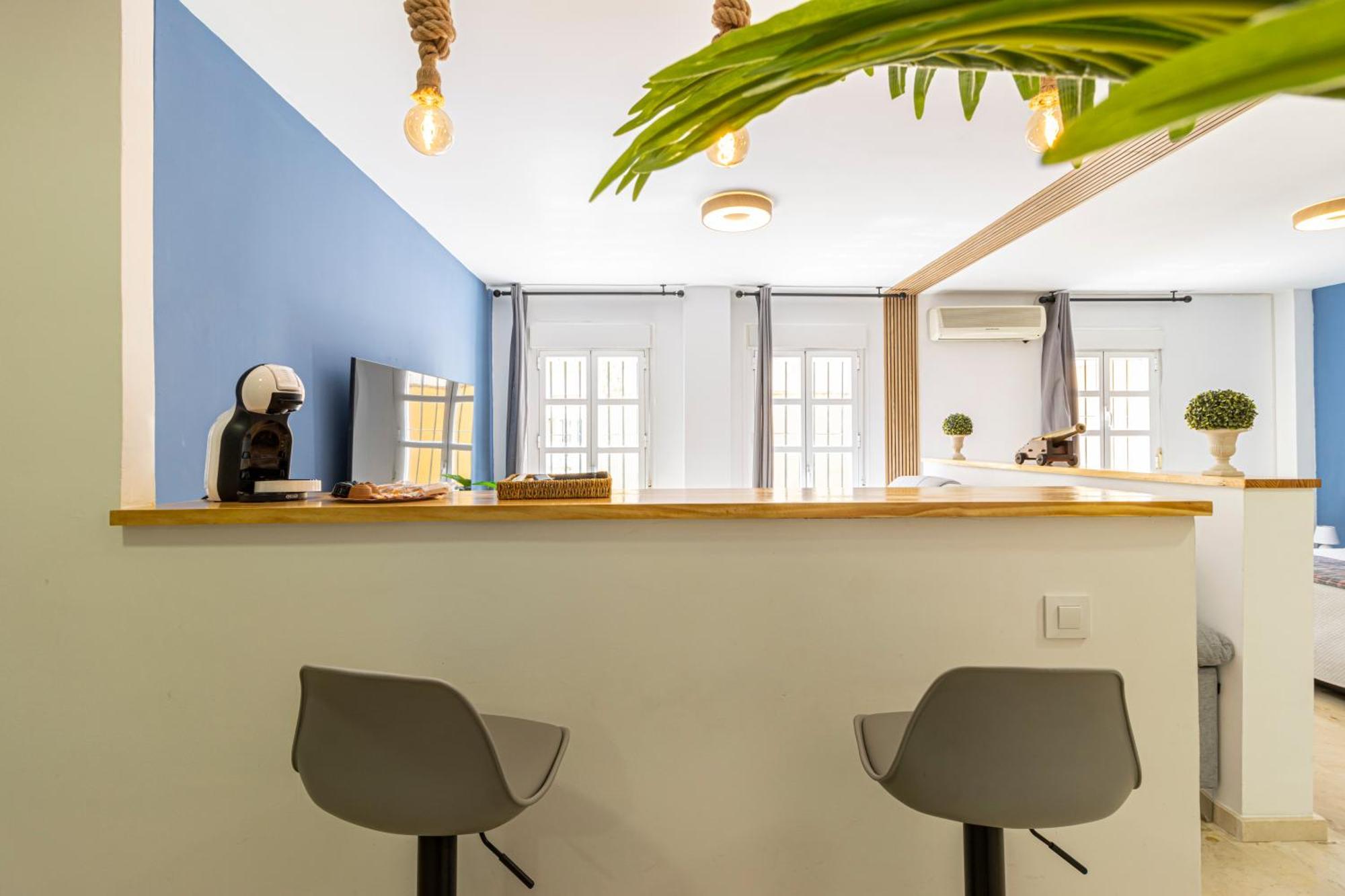 G&H Apartments - Loft En El Centro De Jerez เฮเรซ เด ลาฟรอนเตรา ภายนอก รูปภาพ