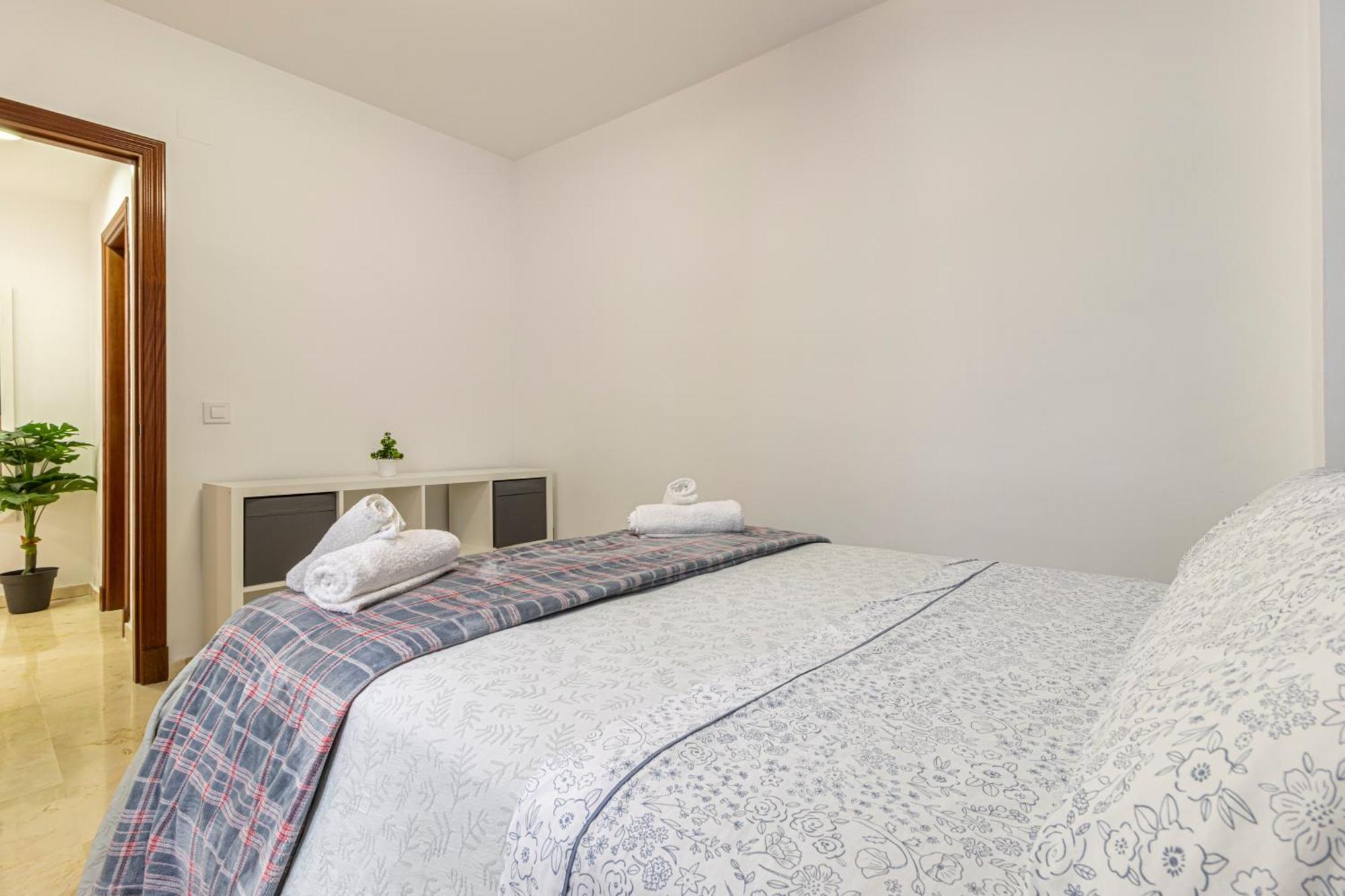 G&H Apartments - Loft En El Centro De Jerez เฮเรซ เด ลาฟรอนเตรา ภายนอก รูปภาพ
